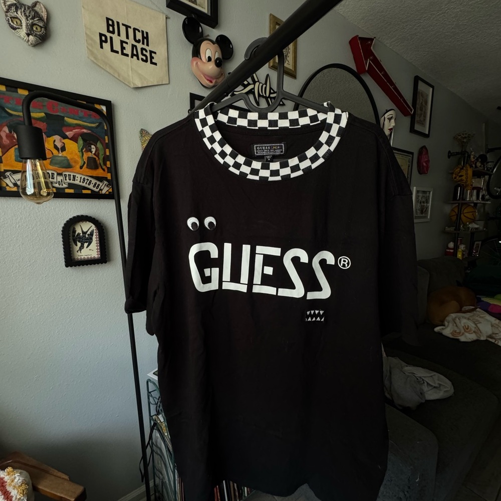 Guess Black Graphic T-Shirt